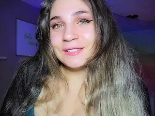 Shows amateur ArabianLeila