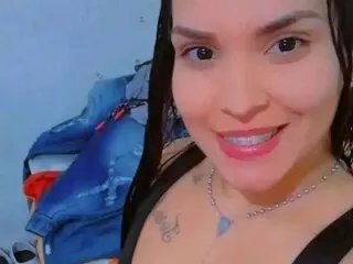 Camshow livejasmin GeraldyneRivas