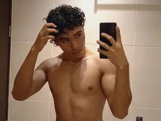 Pussy recorded NoahJhoness